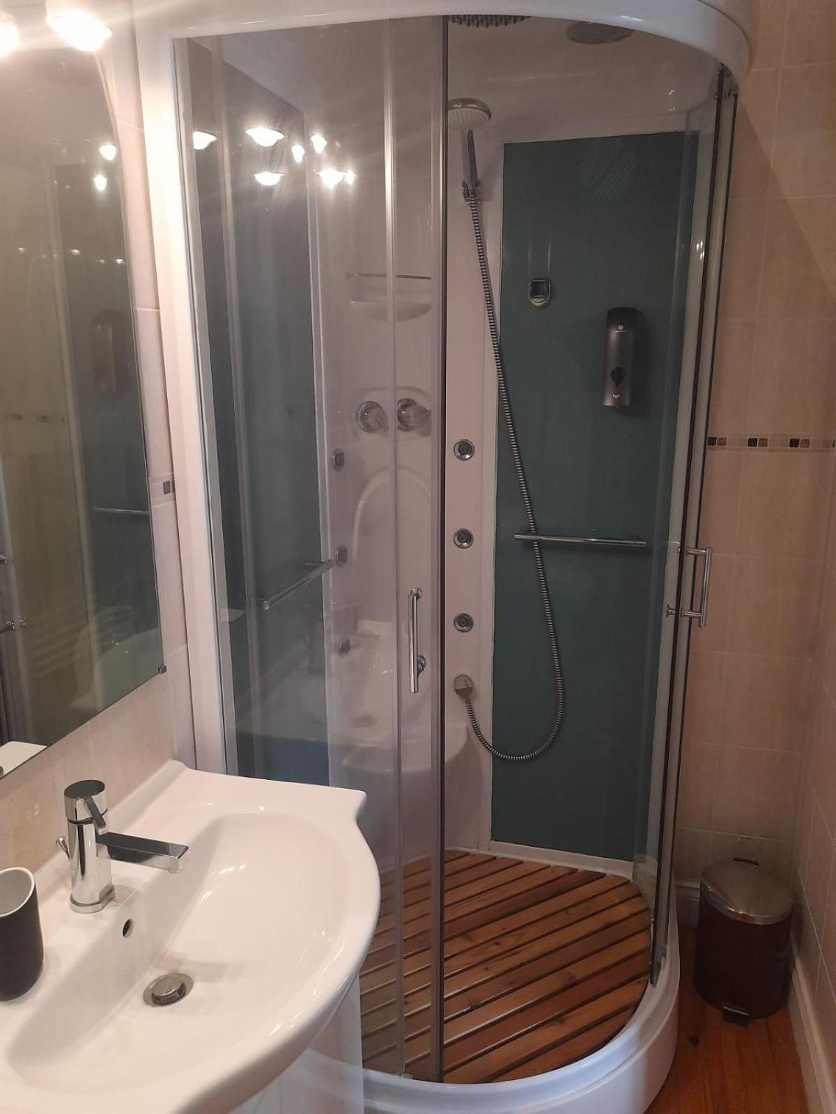 Les Roches Chambre D'Hotes Servant Екстериор снимка
