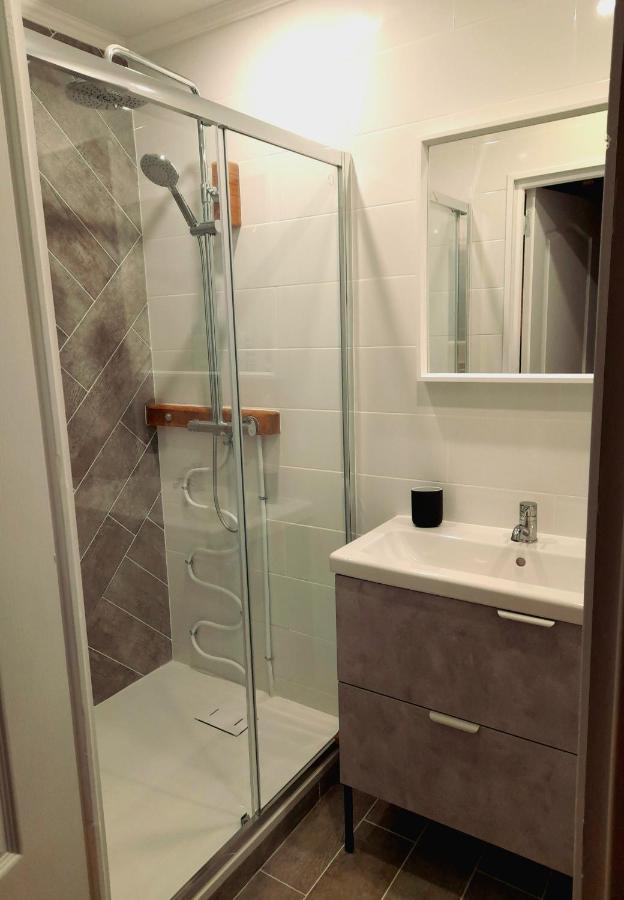 Les Roches Chambre D'Hotes Servant Екстериор снимка